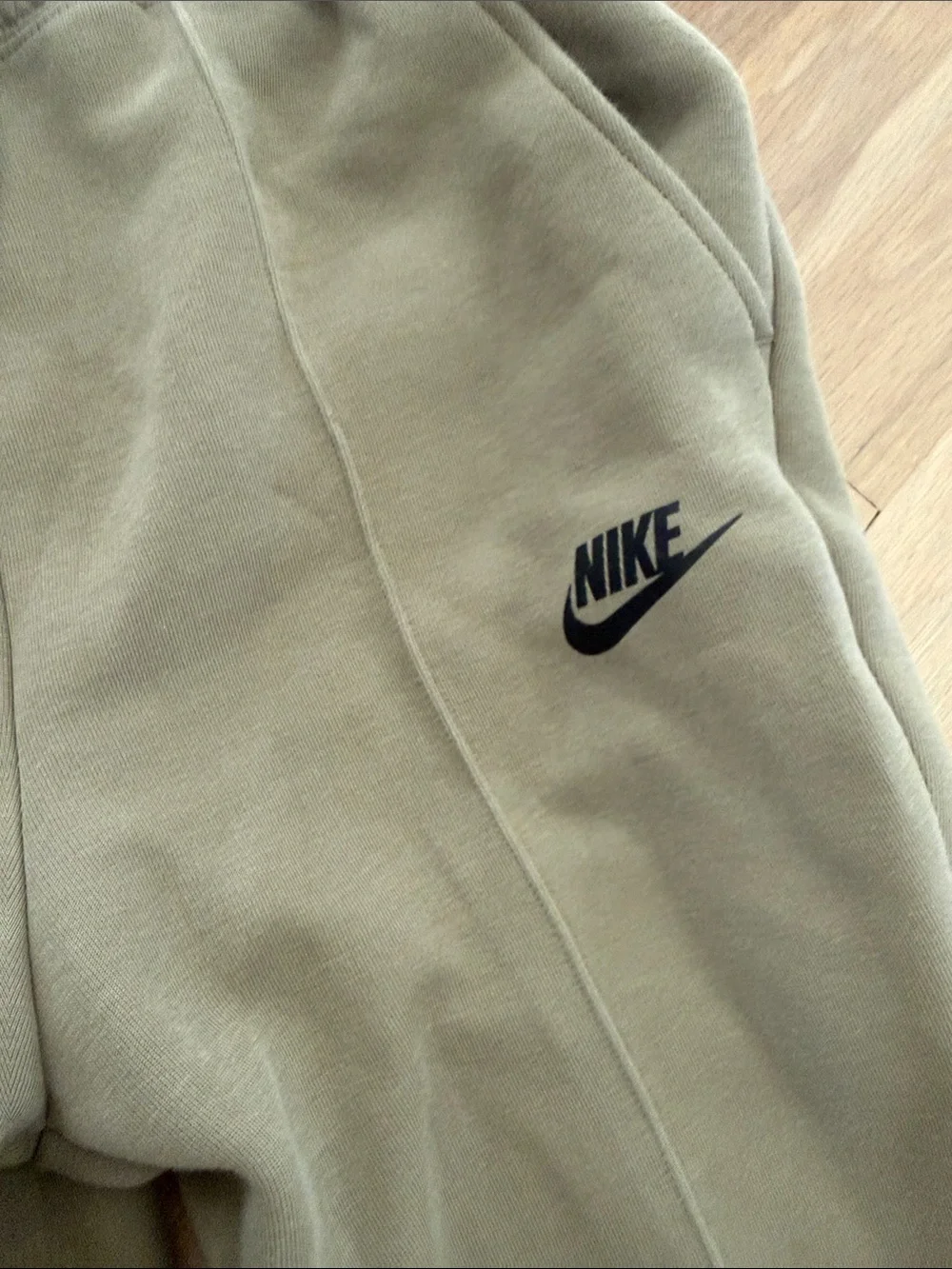 Nike Kids Olive Tech Fleece Jogger Sweatpants with Black Logo